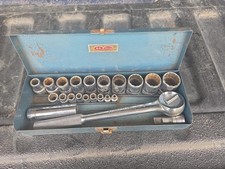 Vintage SK Wayne USA 24 pc socket set with 42470 ratchet extension Old Box 1970s picture