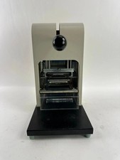 Hamamatsu Photonics Microplate Sealer A8159-45 picture