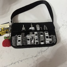 VIRAL Made In India New York City NYC Skyline Beaded Bag w/ Apple & Taxi Charms picture