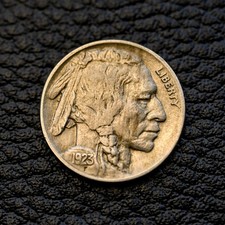 (ITM-7461) 1923-P Buffalo Nickel ~ AU+ Condition ~ COMBINED SHIPPING picture