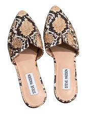 Steve Madden Snakeskin Print Studded Pointed Toe Mule Flats Size 6 picture
