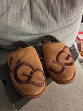 UGG Scuff Logo Slippers Size 45 EU Chestnut Espresso picture