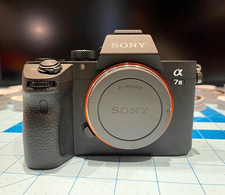 Sony Alpha a7 III Mirrorless Digital Camera 4k 24MP Two Lenses picture