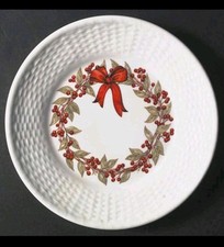 Wedgwood Nantucket Christmas Plate - 9-inch 6 Available picture