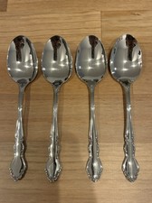 ONEIDA Heirloom Cube GLOSSY DOVER Set of 4 Soup Spoons 6 1/2
