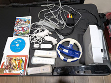Nintendo Wii Console w/ Wii 4 Remotes, 3 Games And All Wiring Needed picture