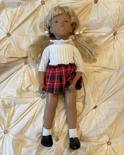 1966-68 English Trendon Blonde Pigtail Sasha Doll No Philtrum original outfit  picture