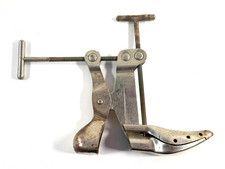 Antique Nu-Way Steel Industrial Shoe Stretcher factory sizer picture