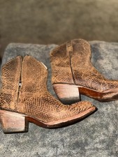 Ariat Women's 9B Brown Snake Embossed Western Boots picture