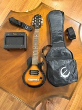 Epiphone Les Paul Pee Wee and amp with Soft Case. picture