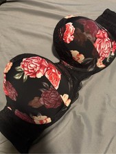 Torrid Curve Strapless Floral Lace Underwire Bralette Bra - Black & Rose 44B picture