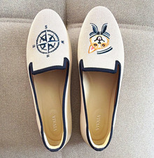 VIVAIA Women’s Knit Slip-On Ballet Flats Lightweight Embroidered Dog 7.5 picture