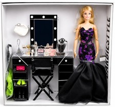 Mattel Barbie Signature @BarbieStyle Fashion Studio & Doll Set HBX98 – 2022 picture