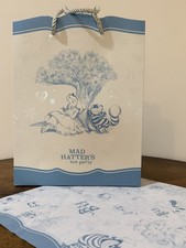 New Disneyland Club 33 Alice In Wonderland Medium Size Gift Bag & Paper Set picture