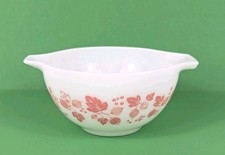 Vintage Pyrex White & Pink Gooseberry 441 Cinderella Nesting Bowl 1 1/2 pt picture