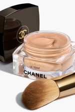 CHANEL SUBLIMAGE ULTIMAT LE TEINT RADIANCE GENERATING CREAM FOUNDATION 30 Beige picture