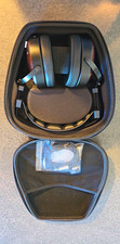 Monolith M565C Over Ear Planar Magnetic Headphones - Black/Wood W/ 106mm Driver picture