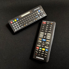 Lot of Two Samsung OEM Genuine Keyboard Remote Controls BN59-01134B PARTS READ picture