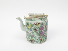 Hand Painted Qing Dynasty Famille Rose Porcelain Teapot 6.75