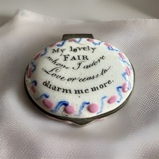 Antique Georgian Bilston Enamel Patch Box “My Lovely Fair” C 1790 picture