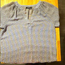 a.n.a Women’s L Blue/White Polka Dot V-Neck Short Sleeve Pleated Blouse picture