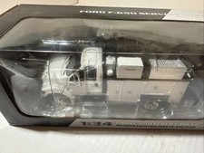 FORD F-650 Service /Crane Truck White 1/34 By First Gear NIB NICE picture