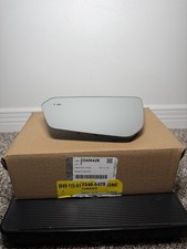 2018-2024 Genuine Chevrolet Equinox Left Driver Side Door Mirror Glass 23406428 picture