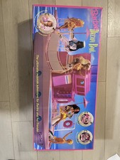 1994 Vintage Mattel Barbie Dream Boat Ultimate Seaside Adventure #10921 NEW RARE picture