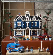 Custom Lego Stranger Things: The Creel House 2593Pcs W/ 13 Figures (DES BELOW) picture