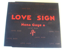 PRINCE - LOVE SIGN - PROMO  CD near mint with nona gaye picture