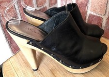 ZIGI NY BLACK LEATHER STUDDED PEEP TOE WOOD PLATFORM HIGH HEELS KAT 8.5M picture