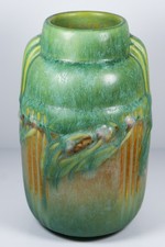 1934 Roseville Pottery Art Deco Laurel Green Stepped Vase #668-6 MINT picture