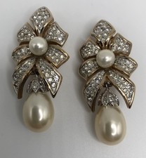 Vintage Signed Panetta Gold Tone Rhinestones Pearl Dangle Drop Women’s Earrings picture