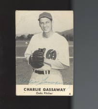 1947 Remar Bread Oakland Oaks #4 Charlie Gassaway SIGNED AUTO picture
