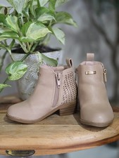 Nautica Girls Tan Ankle Booties Boots 5  Gold Zipper picture