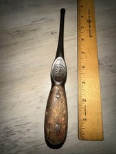 H.D. Smith 660 Perfect Handle Screwdriver Antique No 3 picture