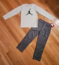NEW Nike Jordan Little Boy Dri-fit Long-sleeve Tee & Fleece Pant Set (sz 4) picture