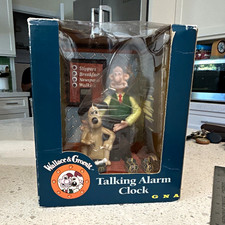 Vintage Wallace & Gromit Talking Alarm Clock 1995 picture