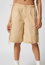 URBAN OUTFITTER'S Women's Dean Poplin Cargo Shorts TAN Pockets Size Large picture