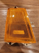 1980-1990 BUICK LESABRE Passenger Right TURN SIGNAL LIGHT FRONT CORNER OEM picture