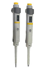 Eppendorf Research PLUS Pipette (20 + 200 µl) yearly calibrated + free tip box picture