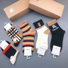 Burberry 5 Pairs Unisex Mid Socks Autumn Winter New Design Soft Comfort Gift Box picture