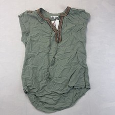 DR2 Women’s Medium Sage Green Embroidered Boho Tassel Rayon Blouse NWT picture