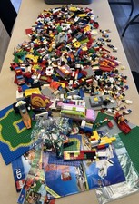 LEGO Huge mixed lot, Over 40 Mini Figures Animal Vintage And Modern picture