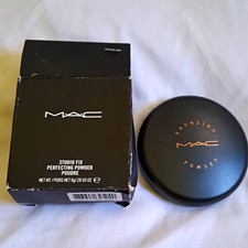 M·A·C Bronzing Powder Bronzer - Medium Dark Shade - 0.28 oz Compact picture