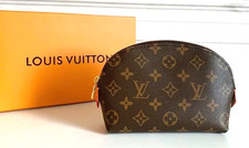 LOUIS VUITTON Monogram Pochette Cosmetic PM Pouch picture