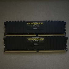 Corsair Vengeance LPX 16GB (2x8GB) DDR4-2400 DIMM 288-Pin CMK16GX4M2A2400C14 picture