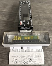 Atlas Classic Silver HO #10002016 GP-7 Diesel Locomotive MKT #107 DCC Ready NIB picture