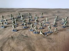 20pcs/set 1:72 WW II United States Painted Soldier Finished Military Model picture