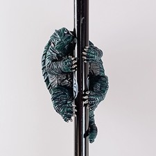 Gamera G1 Version (Standard Color) - Hugging Gamera Figure From Japan picture